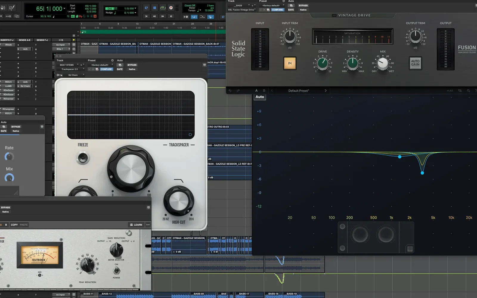 Session de mixage avec plugins analogiques